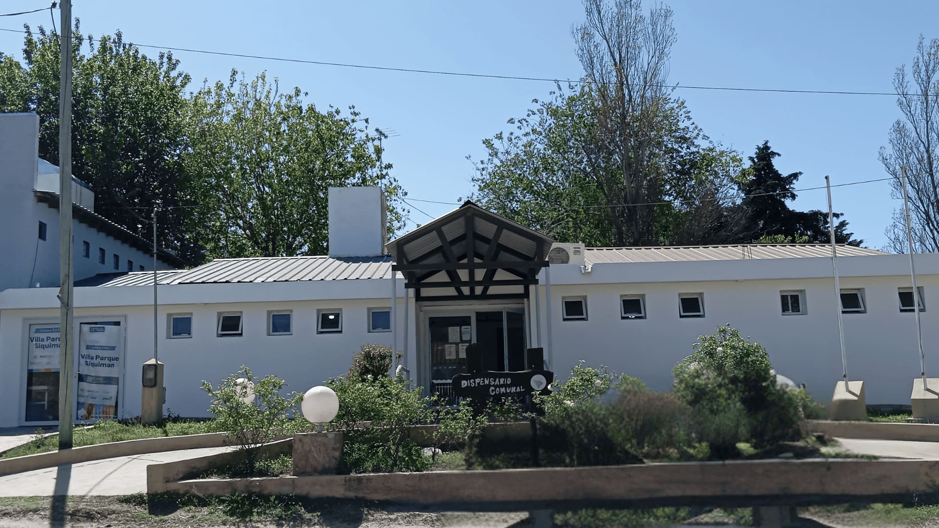 Dispensario Dr. Ren� Favaloro - Frente